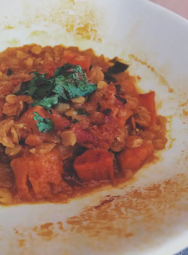 Moroccan-Inspired Lentil & Sweet Potato Soup