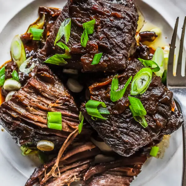 Miso Braised Short Ribs on www.thedanareneeway.com