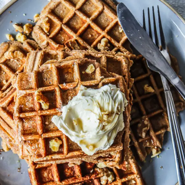 Rye Flour and Ricotta Waffles with Whipped Maple Cream Cheese on www.thedanareneeway.com