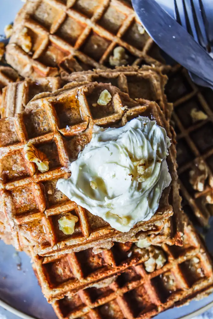 Rye Flour and Ricotta Waffles with Whipped Maple Cream Cheese on www.thedanareneeway.com
