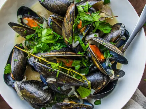 Moules Frites/Mussels with French Fries and Homemade Aioli - Larder Love