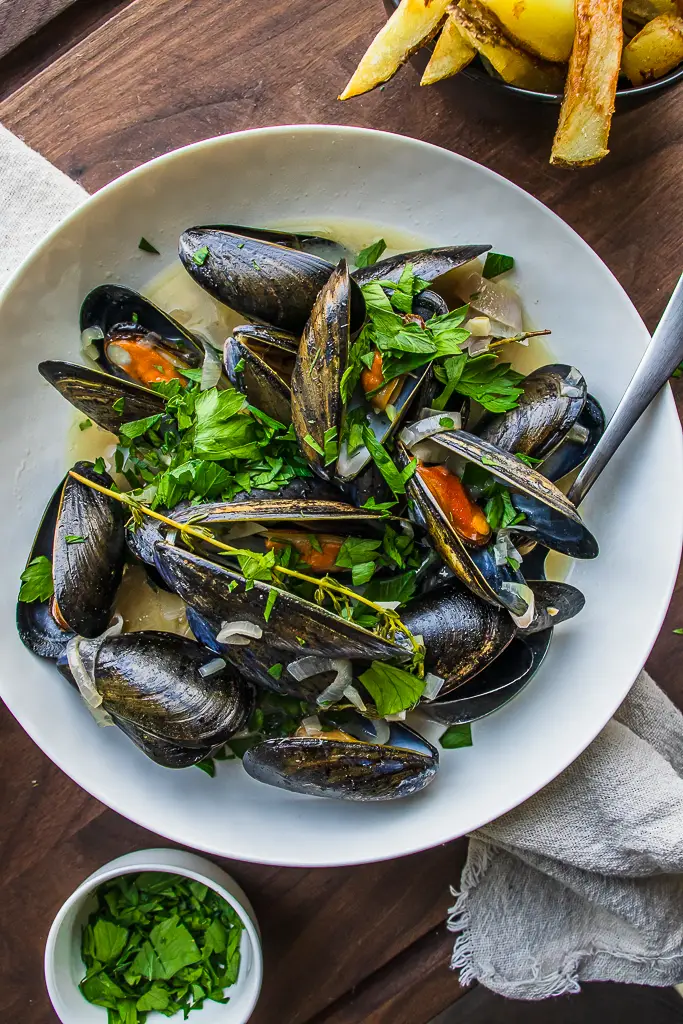 Moules Marinière - French Mussels Recipe